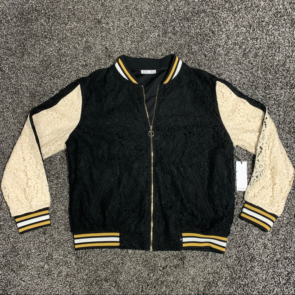 Dex Size 1X/XL jacket with lace overlay bomber jacket full zipper black/white